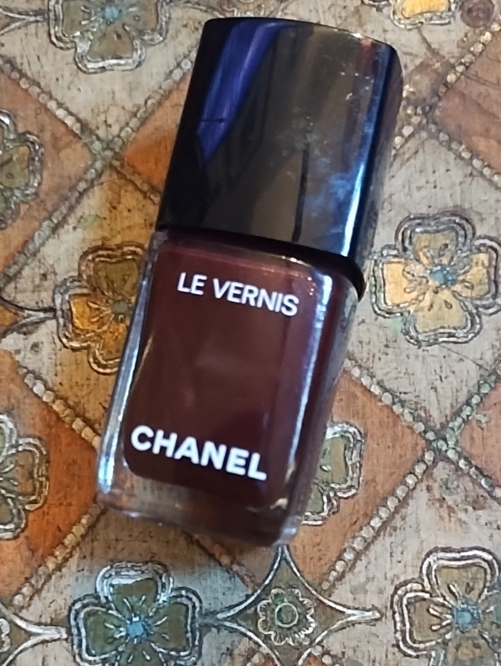 Le Vernis Vamp #18